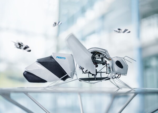 Festo 攜全新仿生蜜蜂亮相2025世界機器人大會帶來亞洲首秀